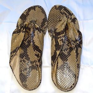 Michael Michael KORS snakeskin slides